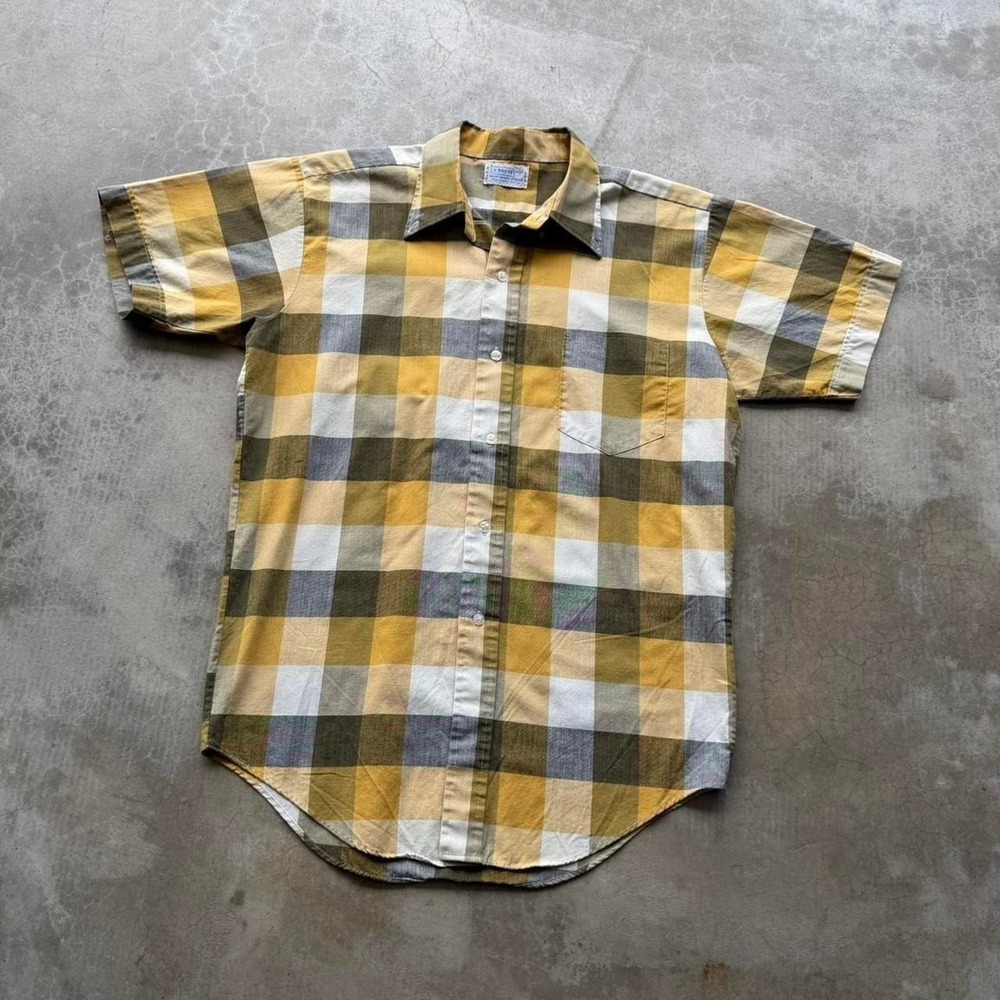 True vintage 1950's Brent Short sleeve yellow plaid button up summer shirt M